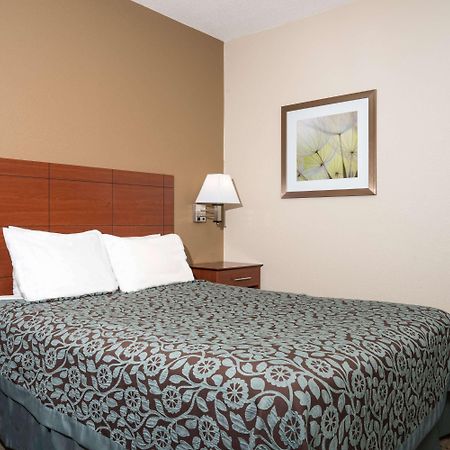 Days Inn By Wyndham Mankato Buitenkant foto