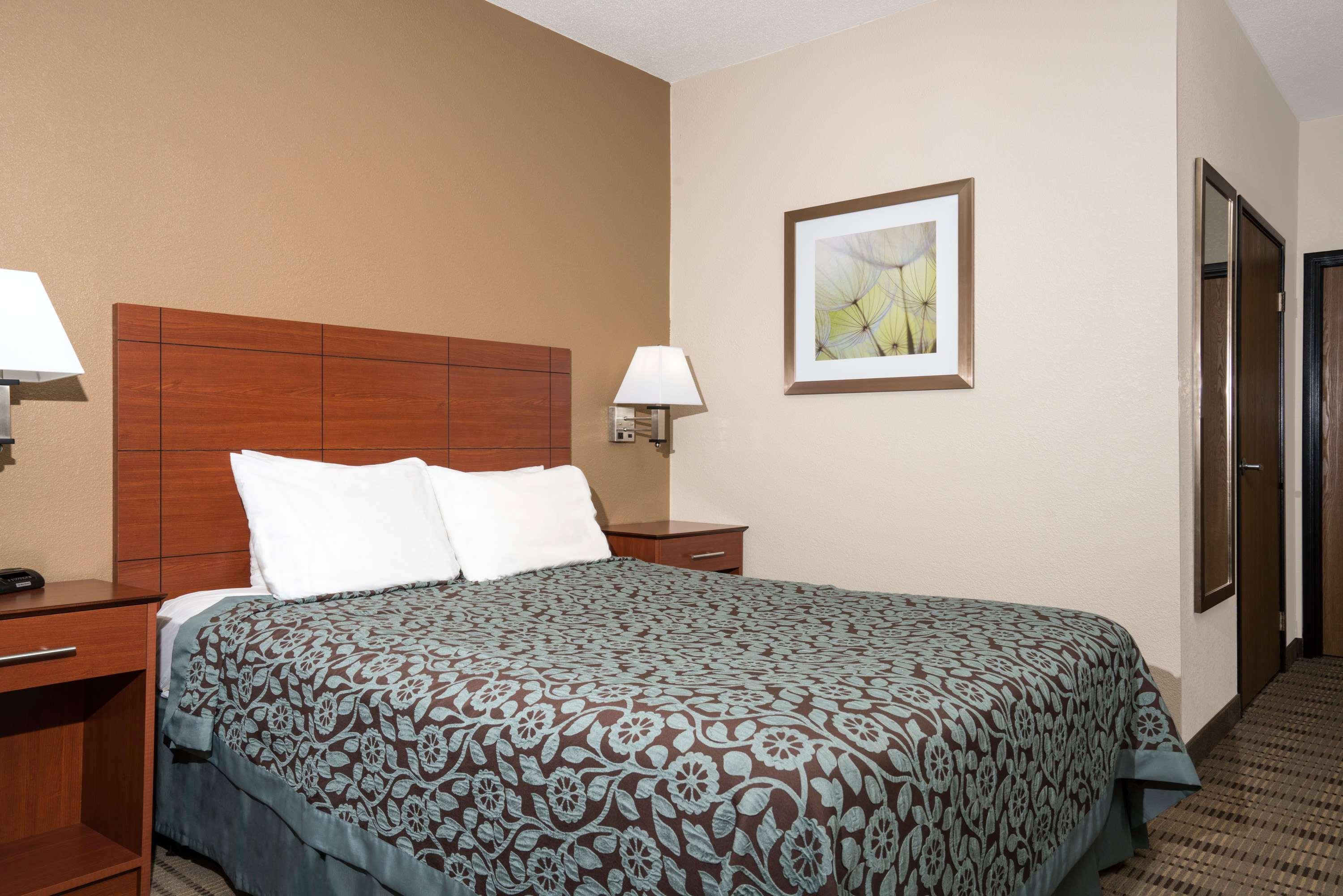 Days Inn By Wyndham Mankato Buitenkant foto
